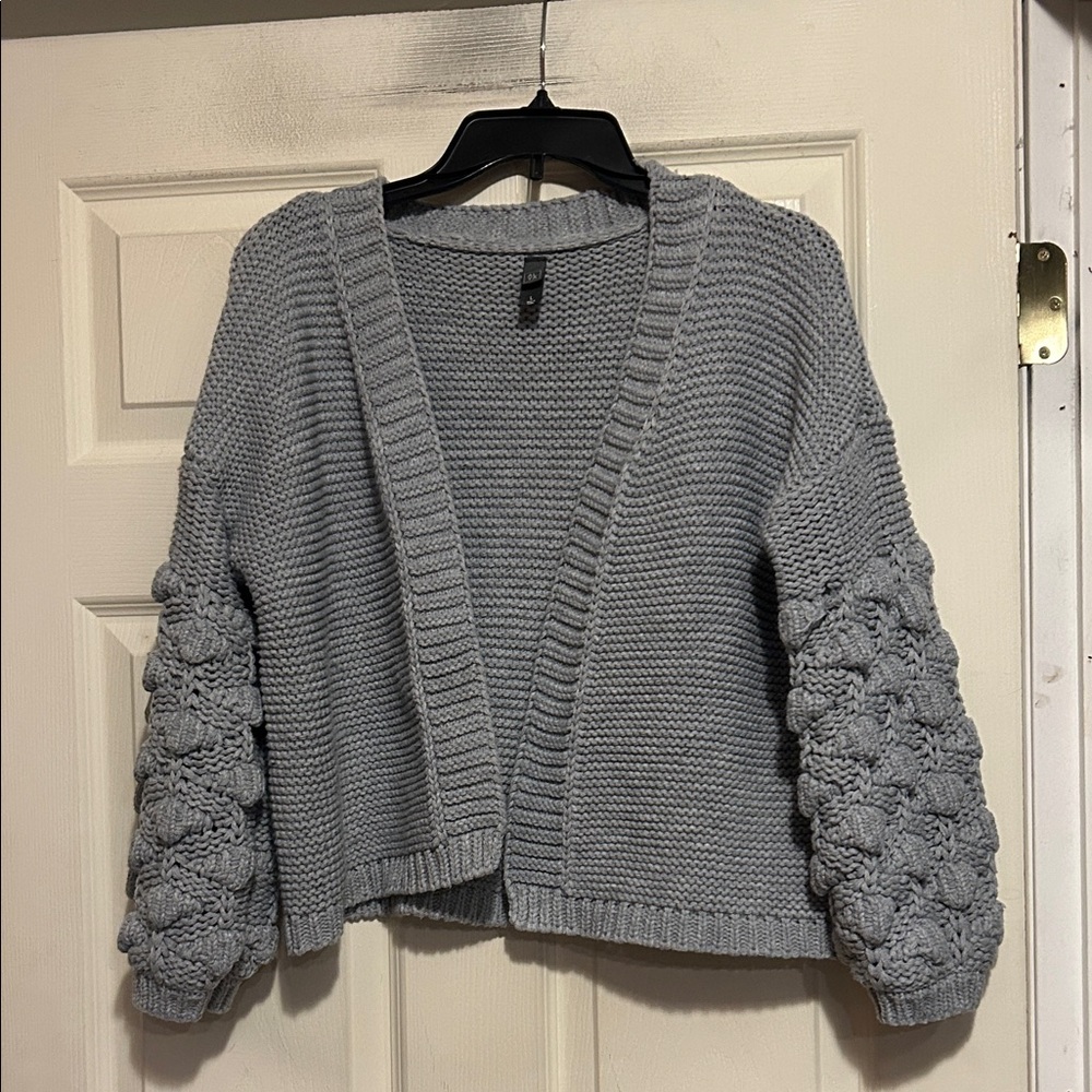 Alya Open Front Gray Cardigan Size Large with Bubble Sleeves